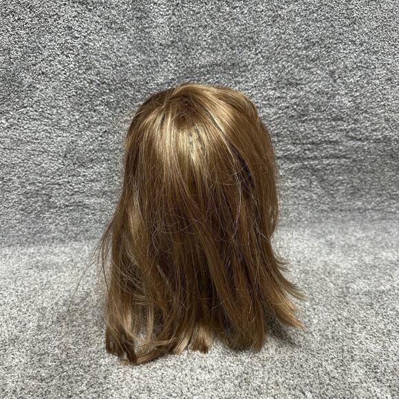 The Wig Company Perfect Image Wig Short Layered Size Average CLEAN 21" - 22" - Picture 3 of 8